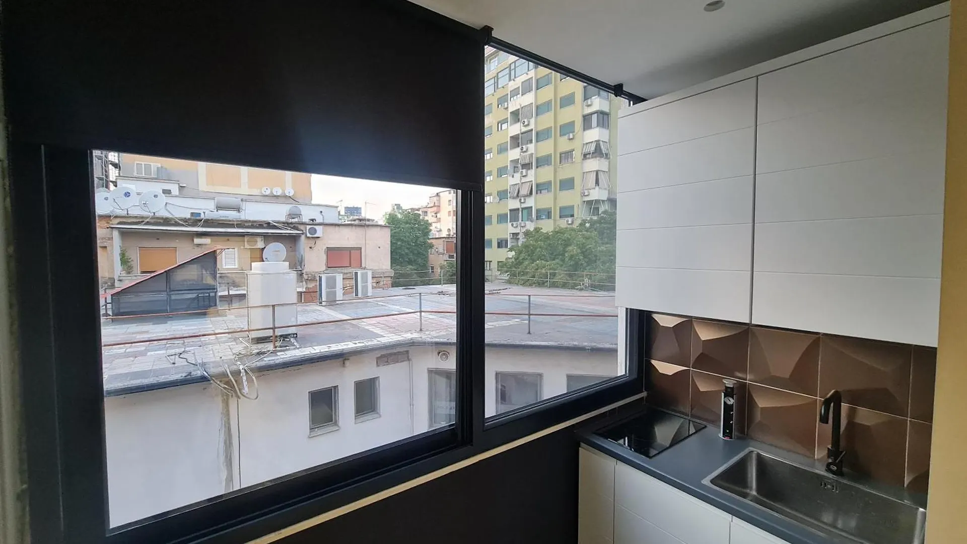 La Mirage Suites & Apartments Tiran 0*,
