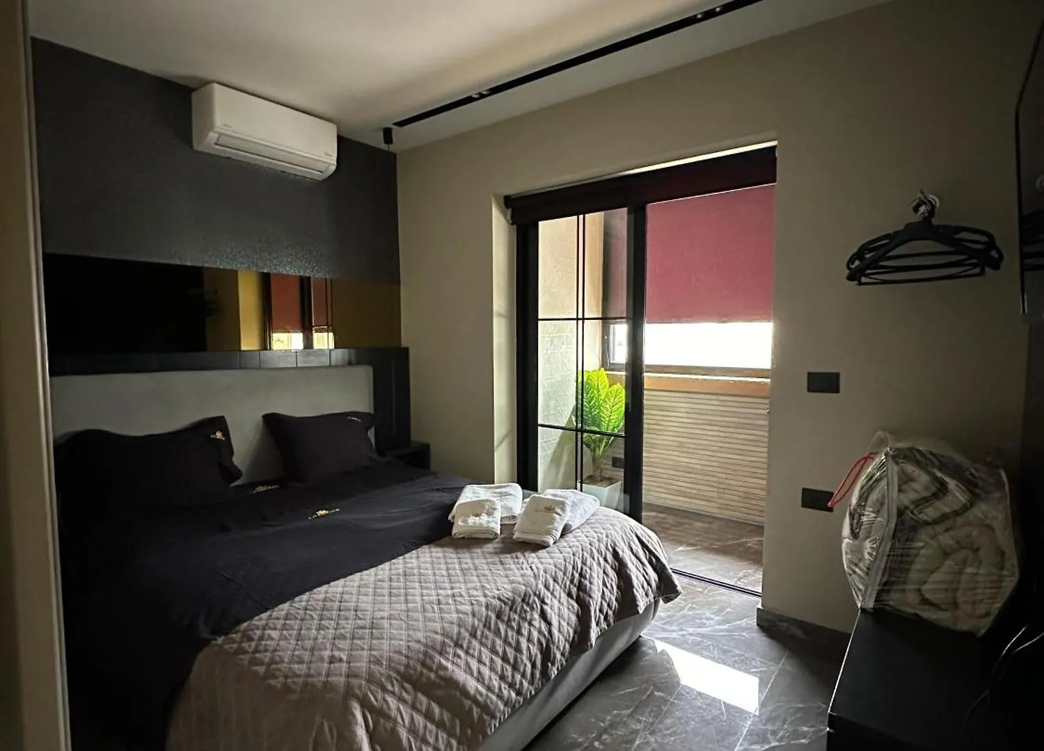 La Mirage Suites & Apartments Tirana