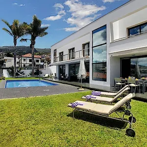 the-white-house-by-mhm.madeira-islandshotels.com/